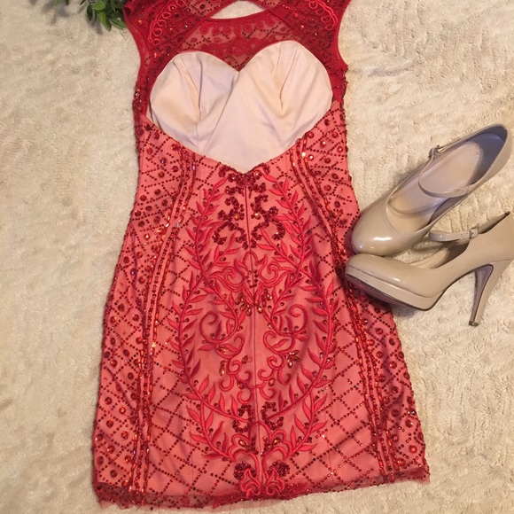 Gorgeous Red Beaded & Sequin Dress - Picture 2 of 12
